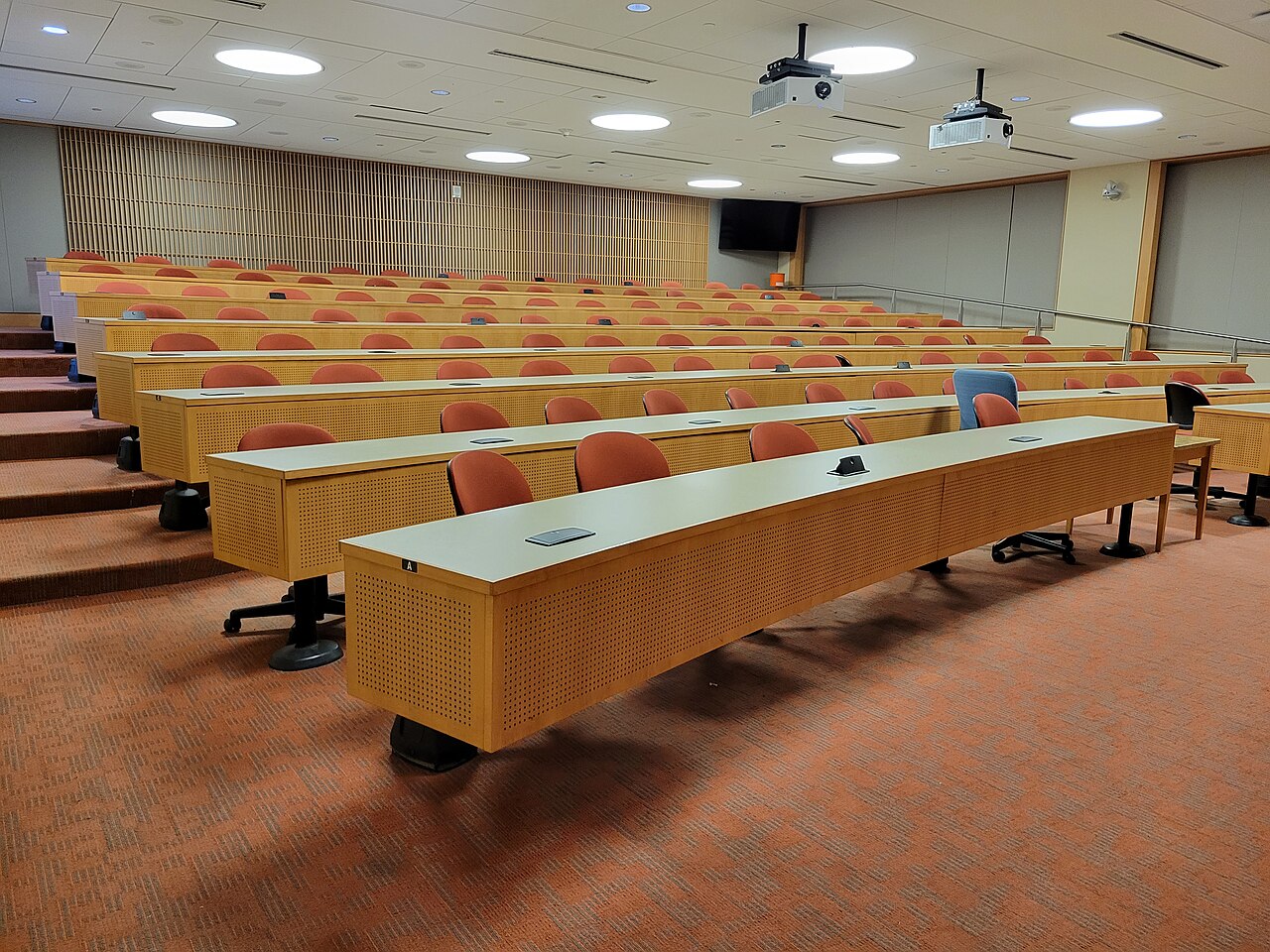 Breed lecture hall, Life Sciences Complex, Syracuse University 02