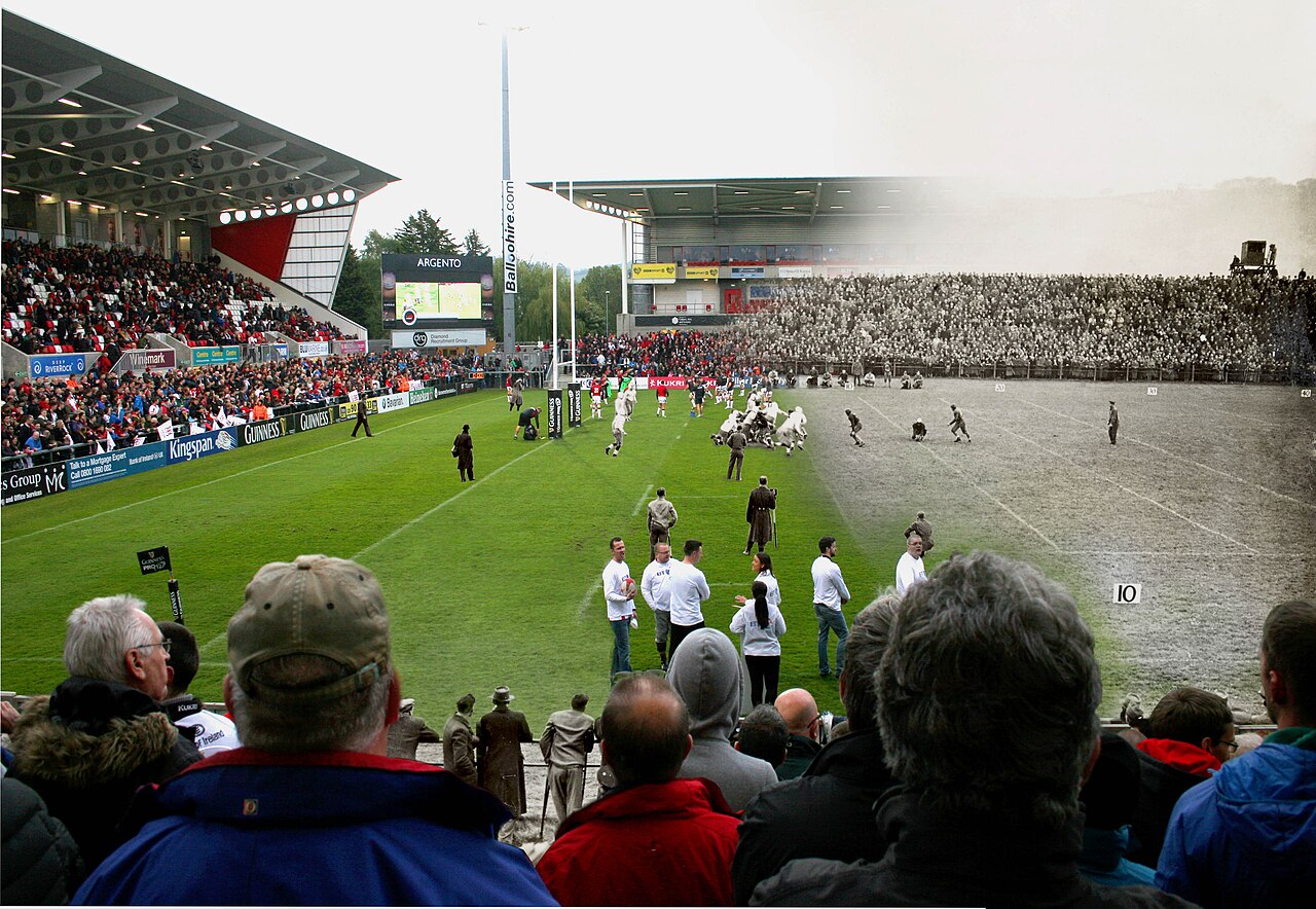 American Football 1942 Ulster Rugby 2015 at Kingspan Stadium (20065239060)