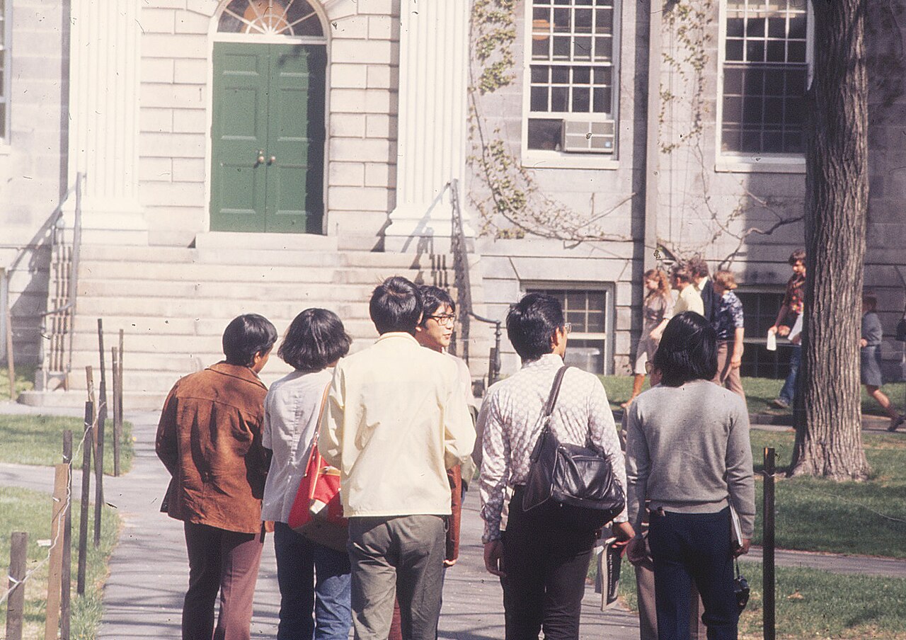 Student led tour of Harvard University 1976
