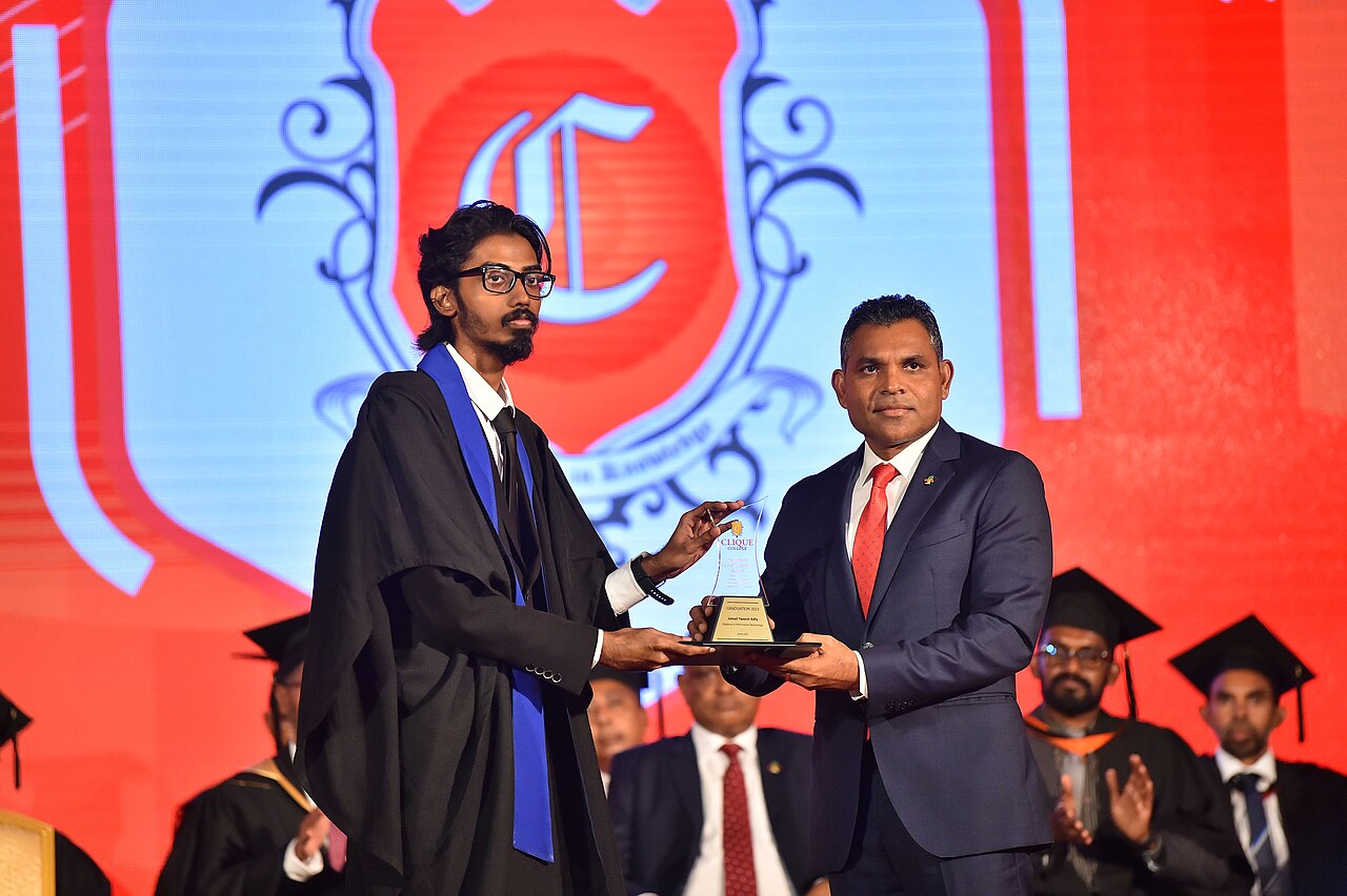 Clique College Graduation Ceremony 2023 (127)