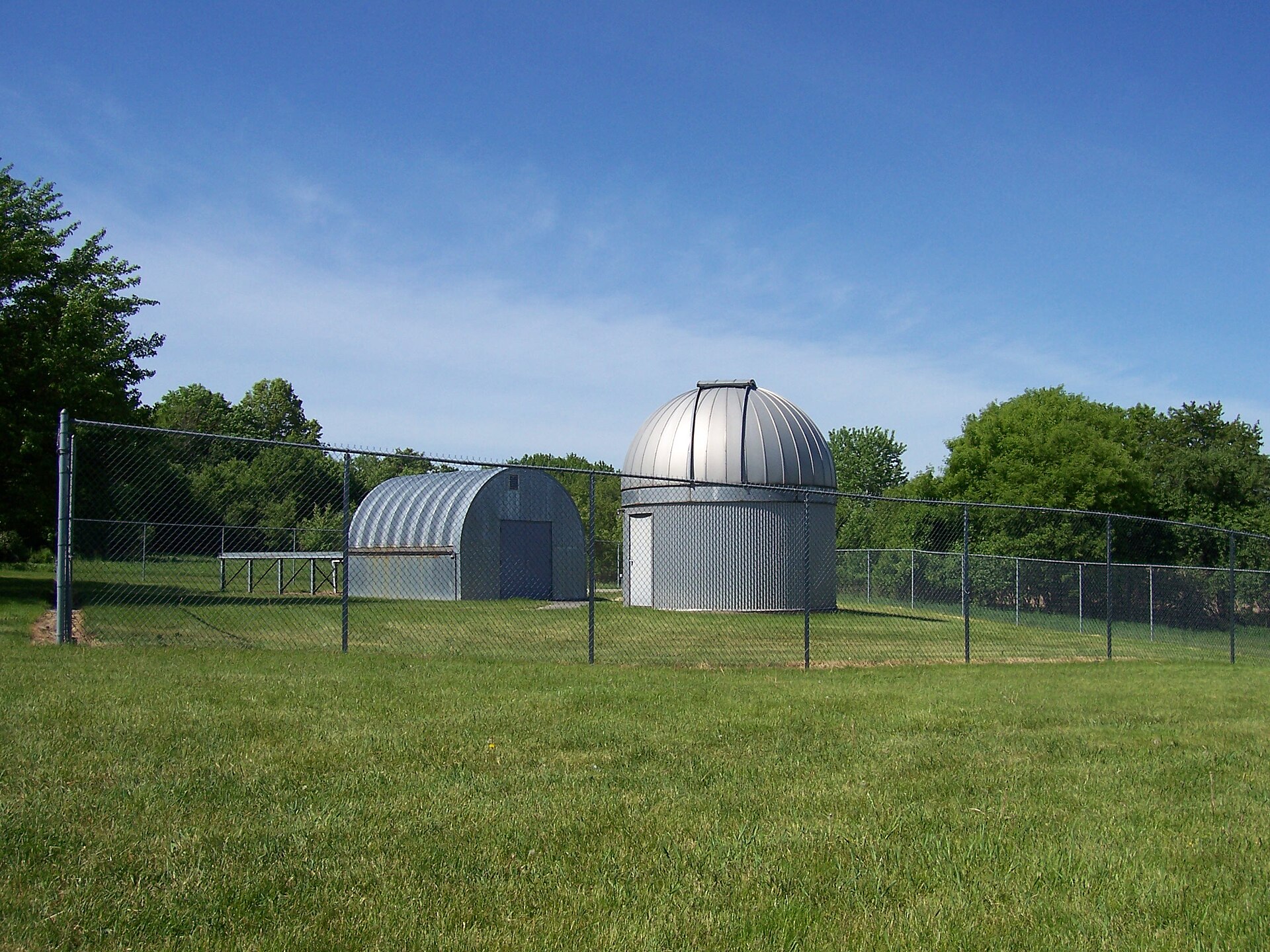 Rochester Institute of Technology observatory.jpg