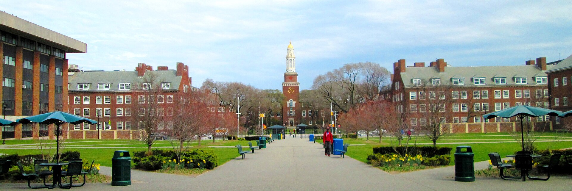 2016 Brooklyn College campus.jpg
